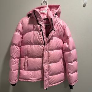 Aritizia Super Puff RARE COLOR